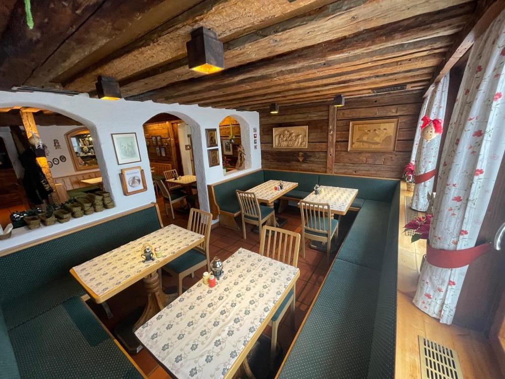 Restaurant-Pension Dorfwirt Бад Клайнкирххайм Екстериор снимка